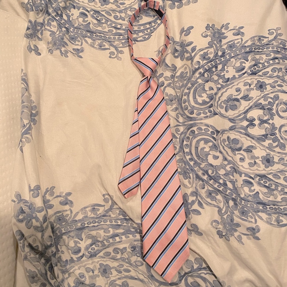 Janie and Jack boys Velcro special occasion tie